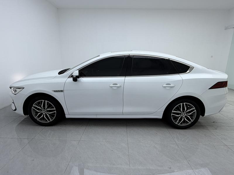 BYD Qin PLUS EV 2021