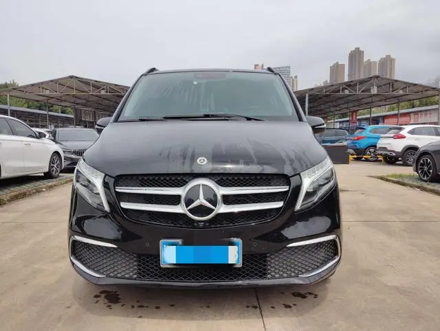 Mercedes-Benz Mercedes-Benz V-class V 260 L Long Wheelbase Premium Edition