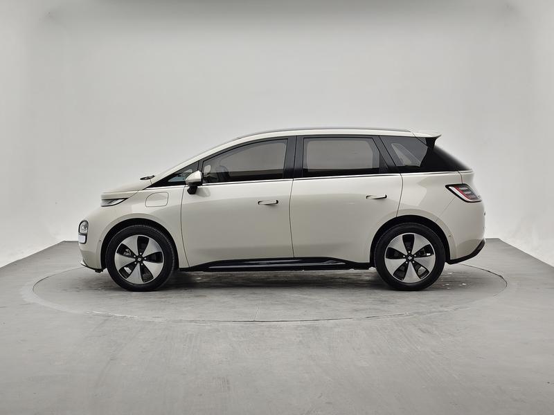 Baojun Yunduo 2023