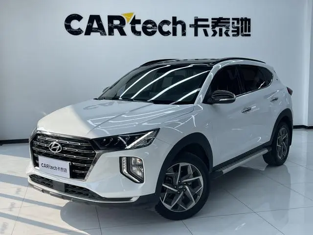 Hyundai Tucson 280TGDi dual-clutch two-wheel drive fashion version of the country VI