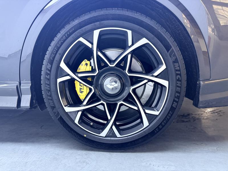 Li Auto Ideal L9 2023