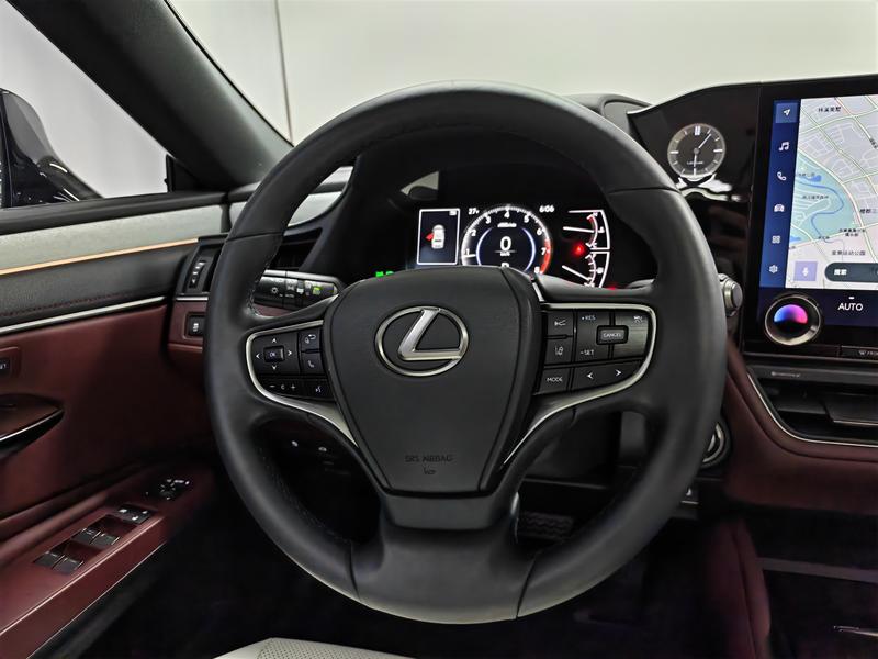 Lexus Lexus ES 2025
