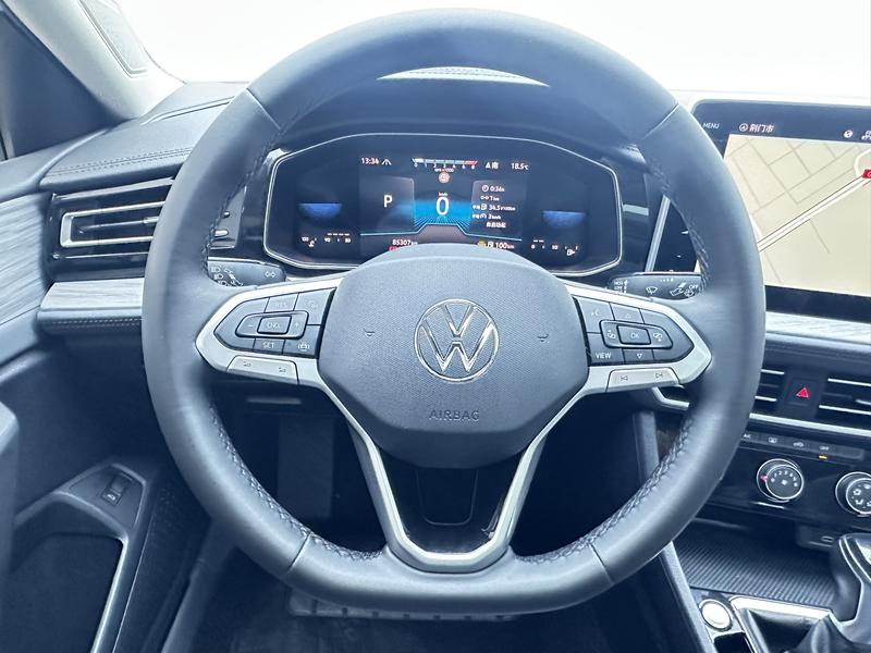 Volkswagen Sagitar 2023