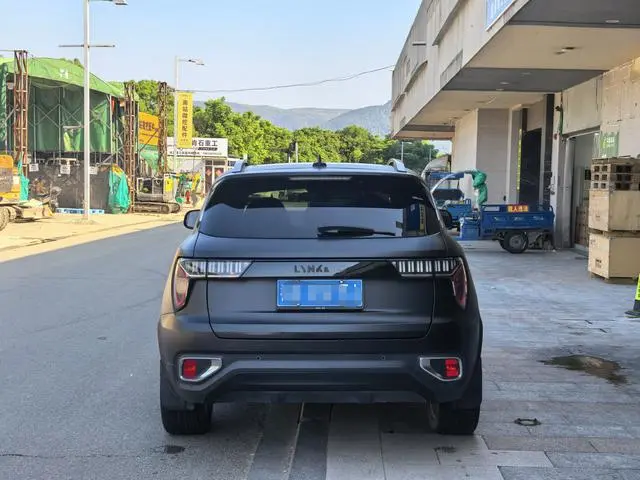 LYNK & CO Lynk 01 2.0T two-wheel drive Pro version