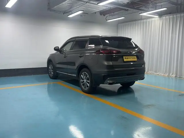 Geely Boyue 1.8TD DCT two-wheel drive intelligent 4G connected version