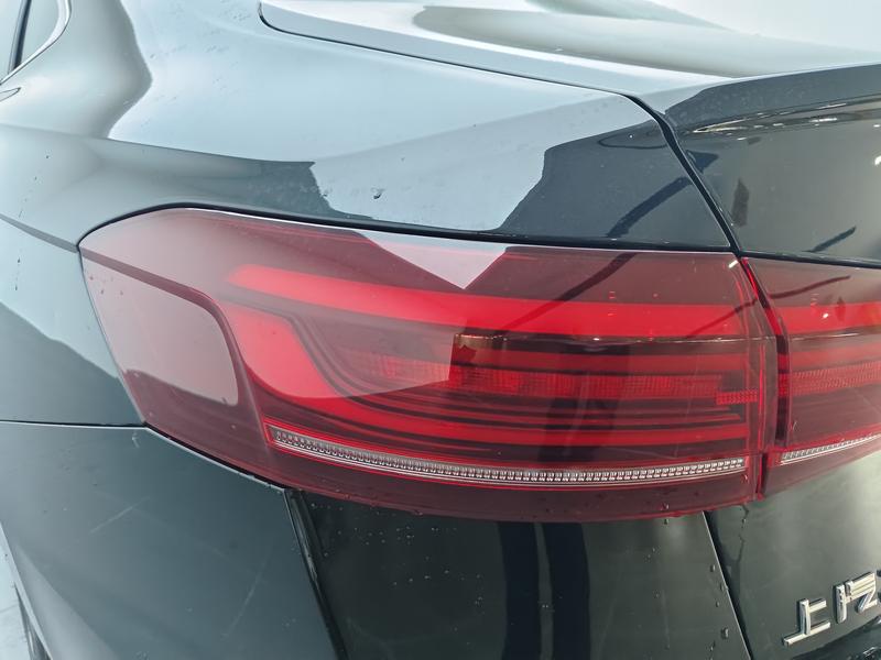 Volkswagen Passat 2024