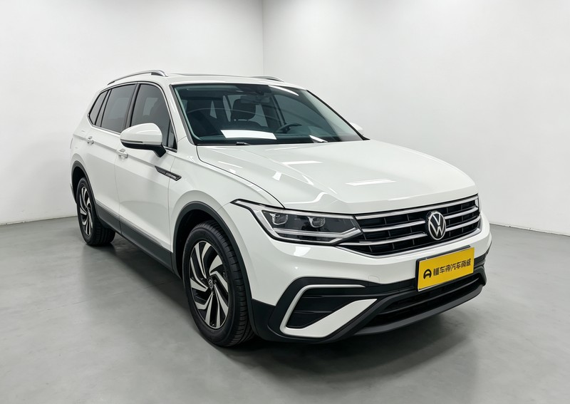 Volkswagen Tiguan L 2023