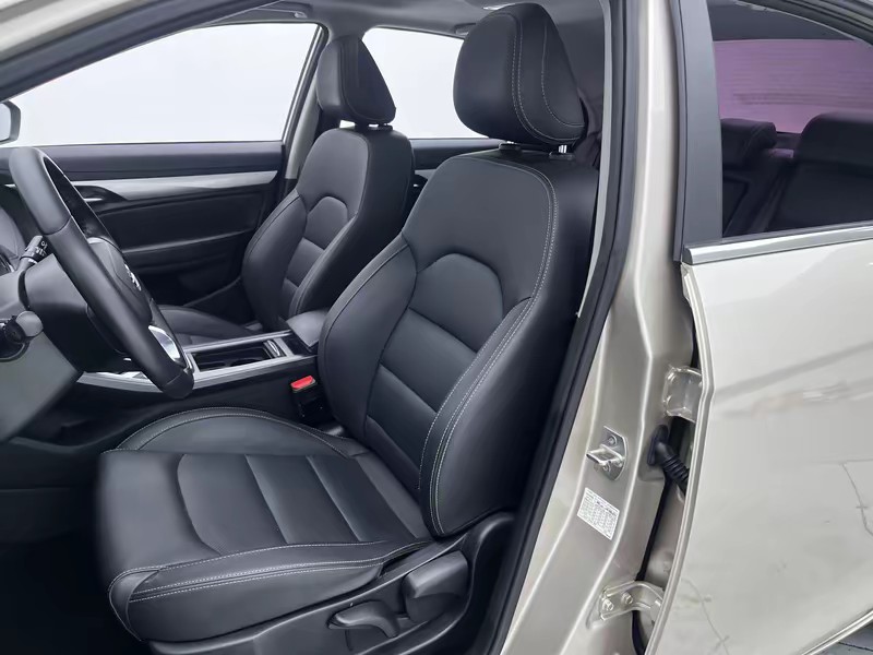 Geely Emgrand 2020