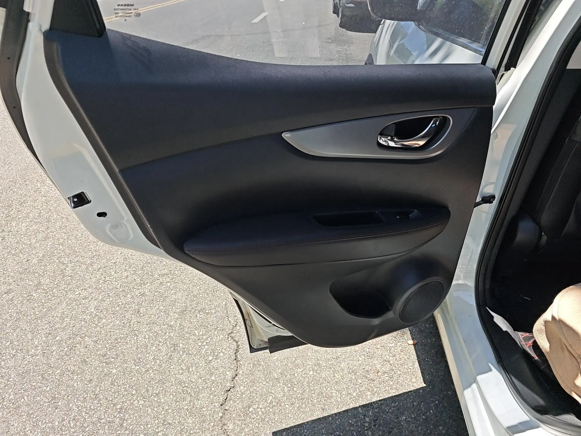 Nissan Qashqai 2.0L CVT Deluxe Edition