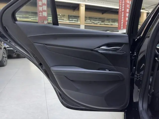 Cadillac Cadillac CT4 25T luxury