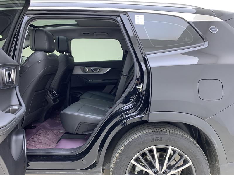 Chery Tiggo 8 PRO 2025