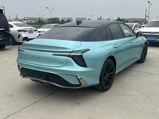Hongqi Hongqi H6 2.0T Ultimate Edition