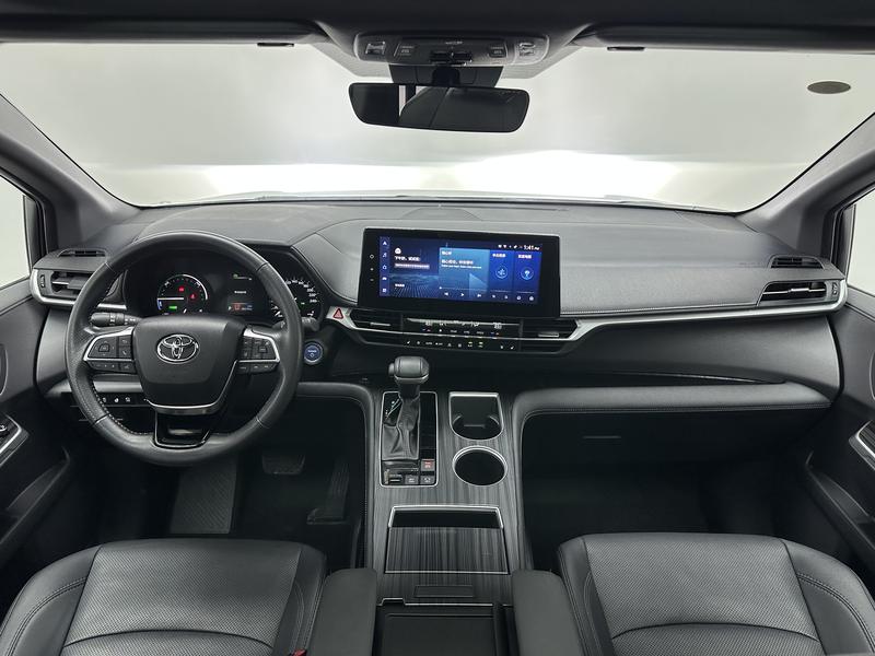 Toyota Sienna 2023