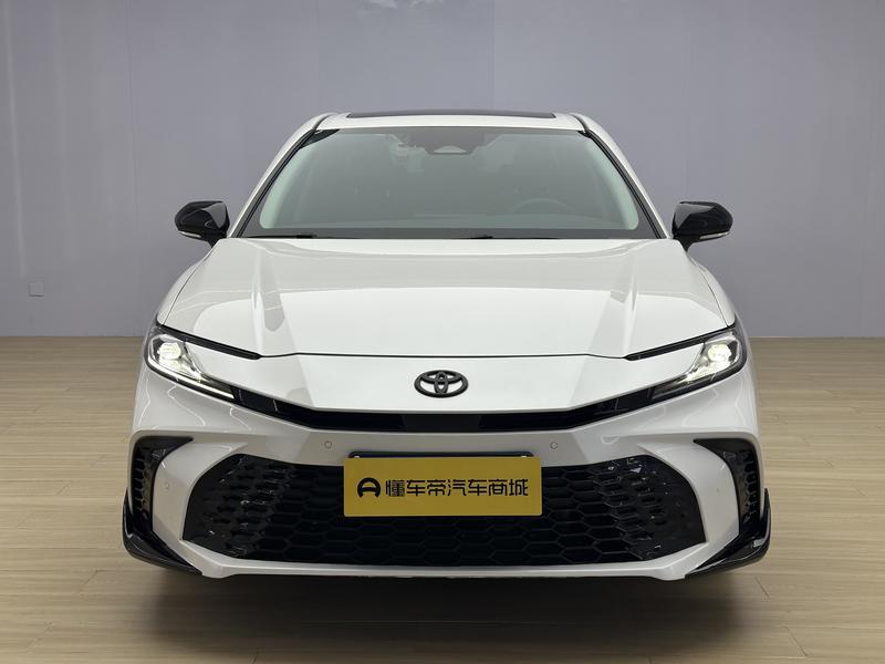 Toyota Camry 2024