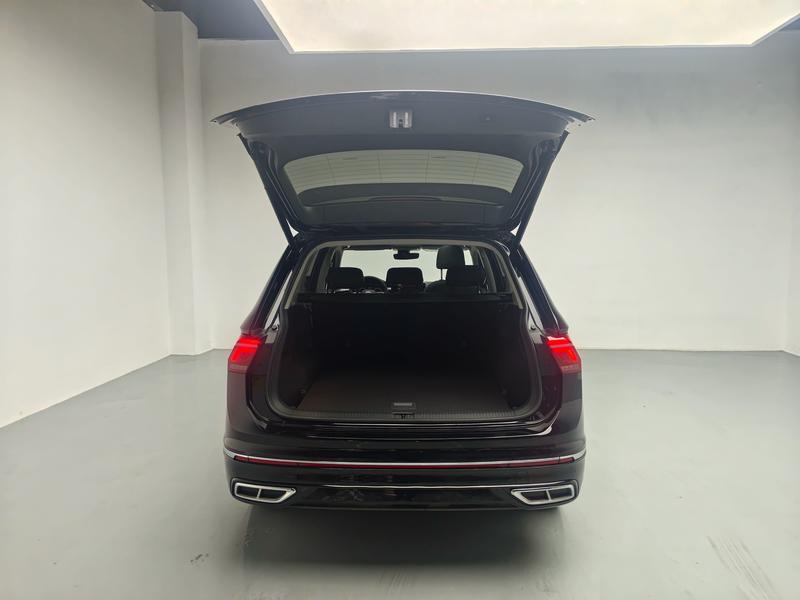Volkswagen Tiguan L 2024