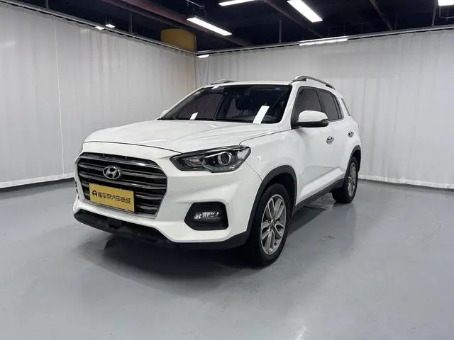 Hyundai Hyundai ix35 2.0L automatic two-wheel drive Zhiyong*Changlian version