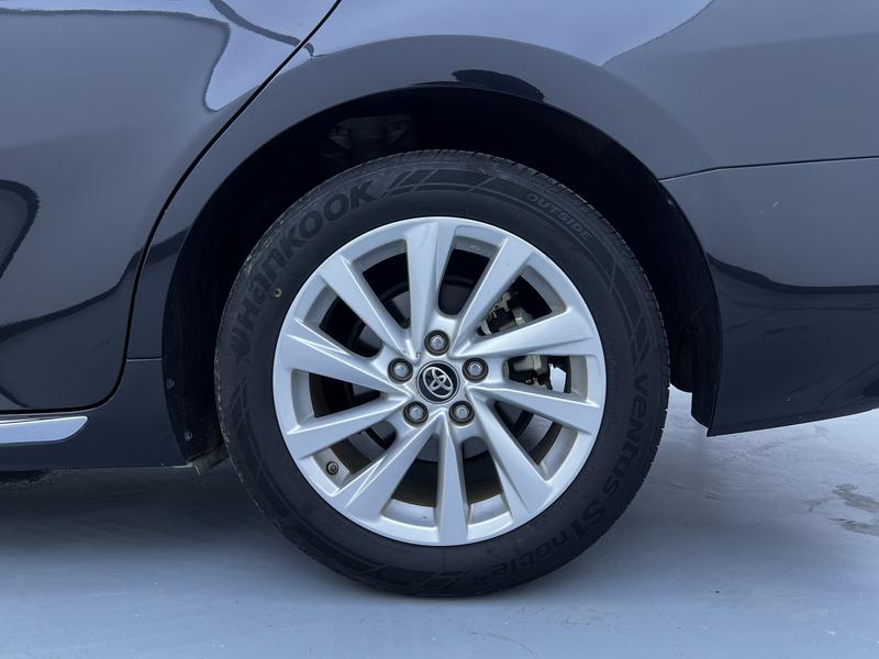 Toyota Camry 2023