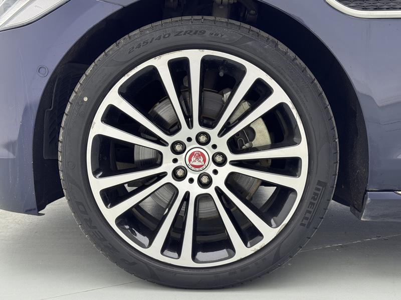 Jaguar Jaguar XFL 2022