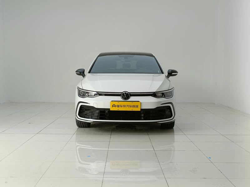 Volkswagen golf 2023