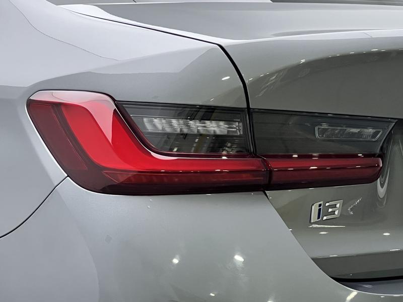 BMW BMW i3 2023