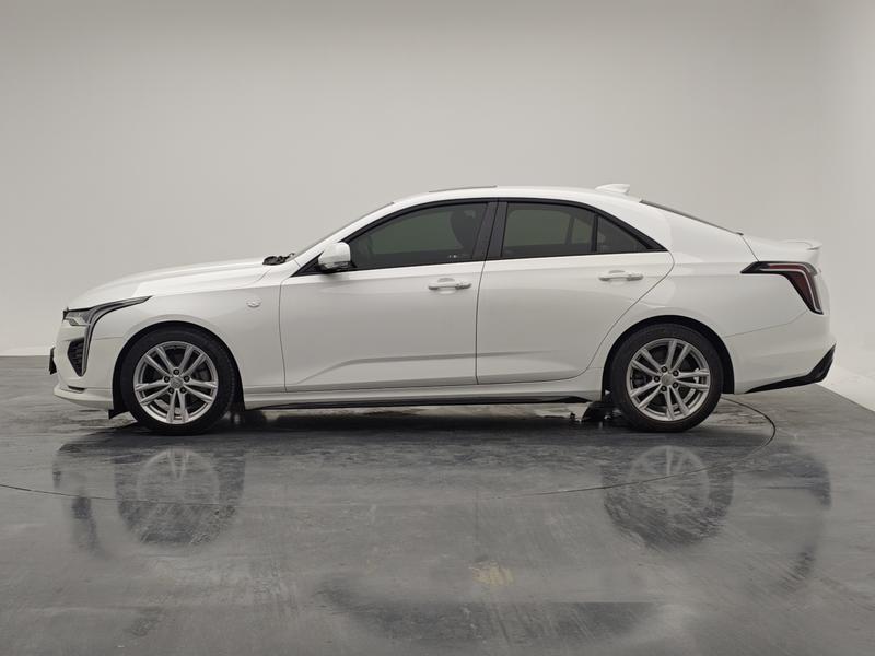Cadillac Cadillac CT4 2021