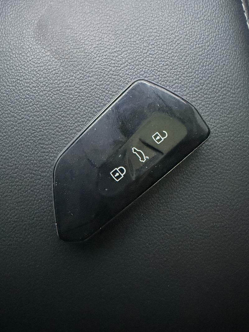 Volkswagen Tiguan L 2022