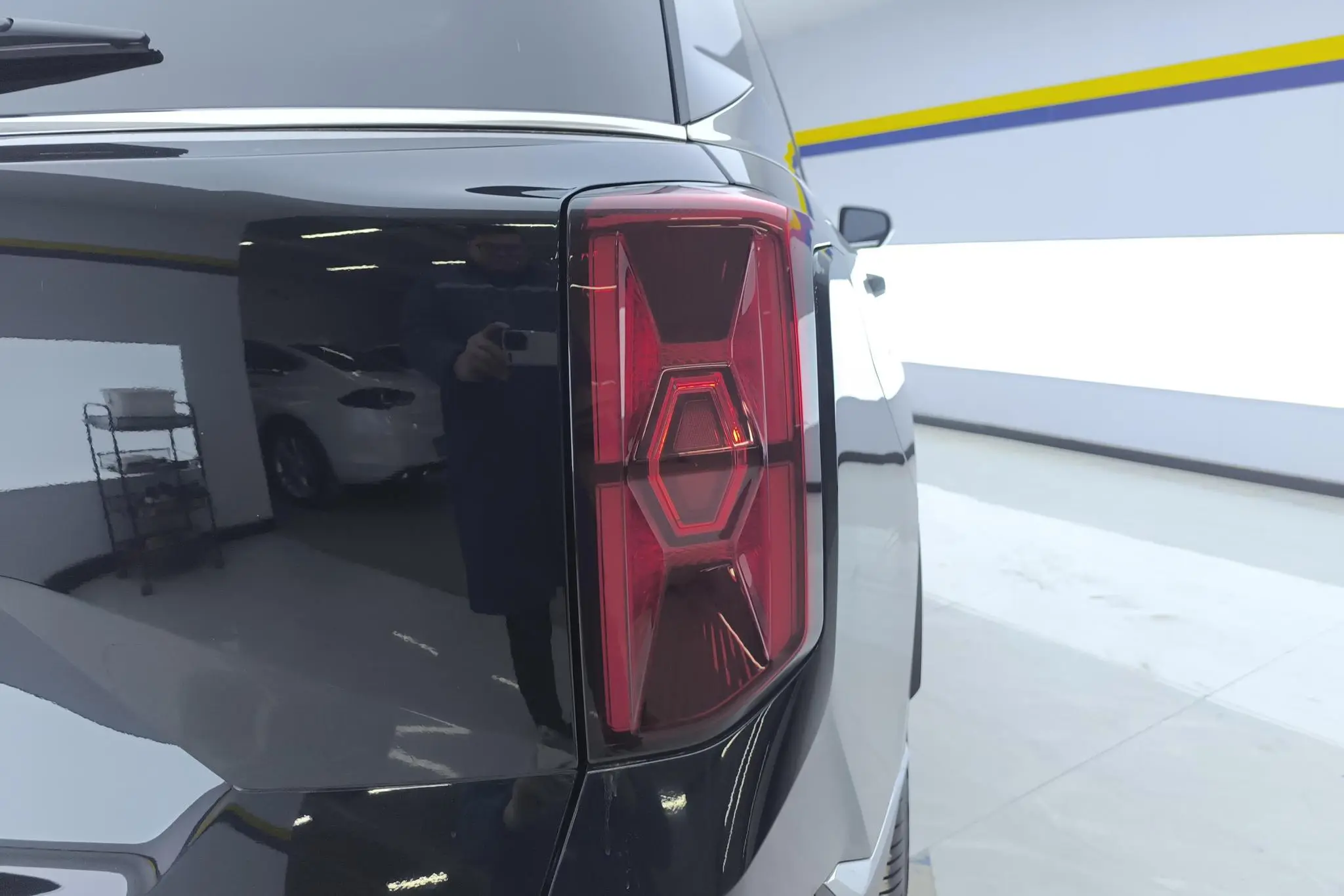 GAC Trumpchi GS8 Pilot Series 2.0 TGDI two-wheel drive Luxury Smart Edition