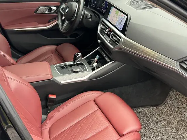 BMW BMW 3 Series Facelift 325i M sports Yao Ye suit