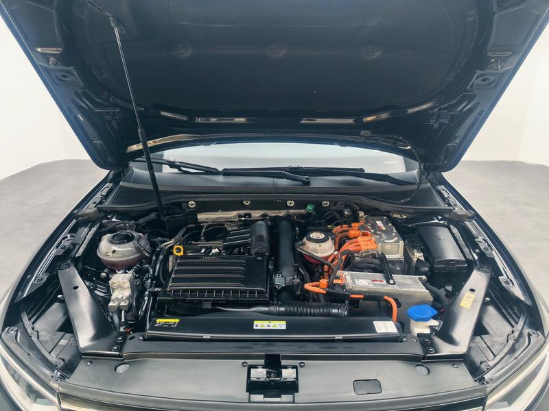Volkswagen Magotan PHEV 2022
