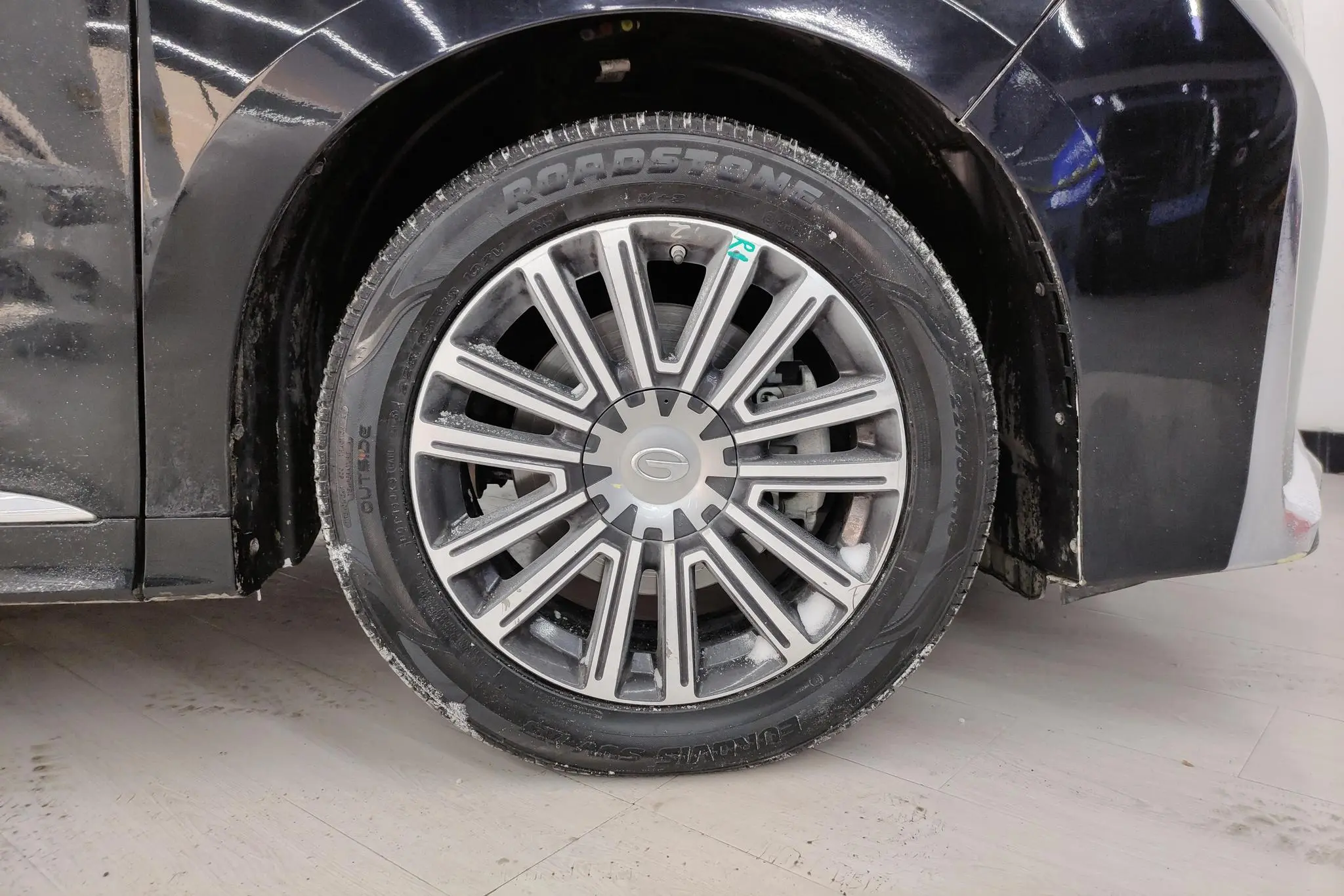 GAC Trumpchi M8 Lingxiu Series 390T Premium Edition