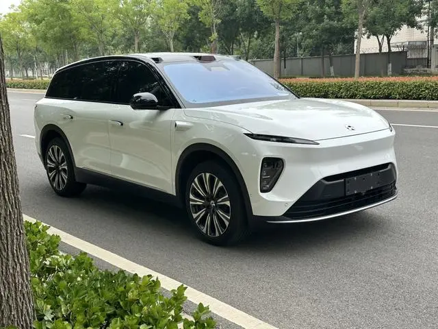 NIO NIO ES8 75kWh