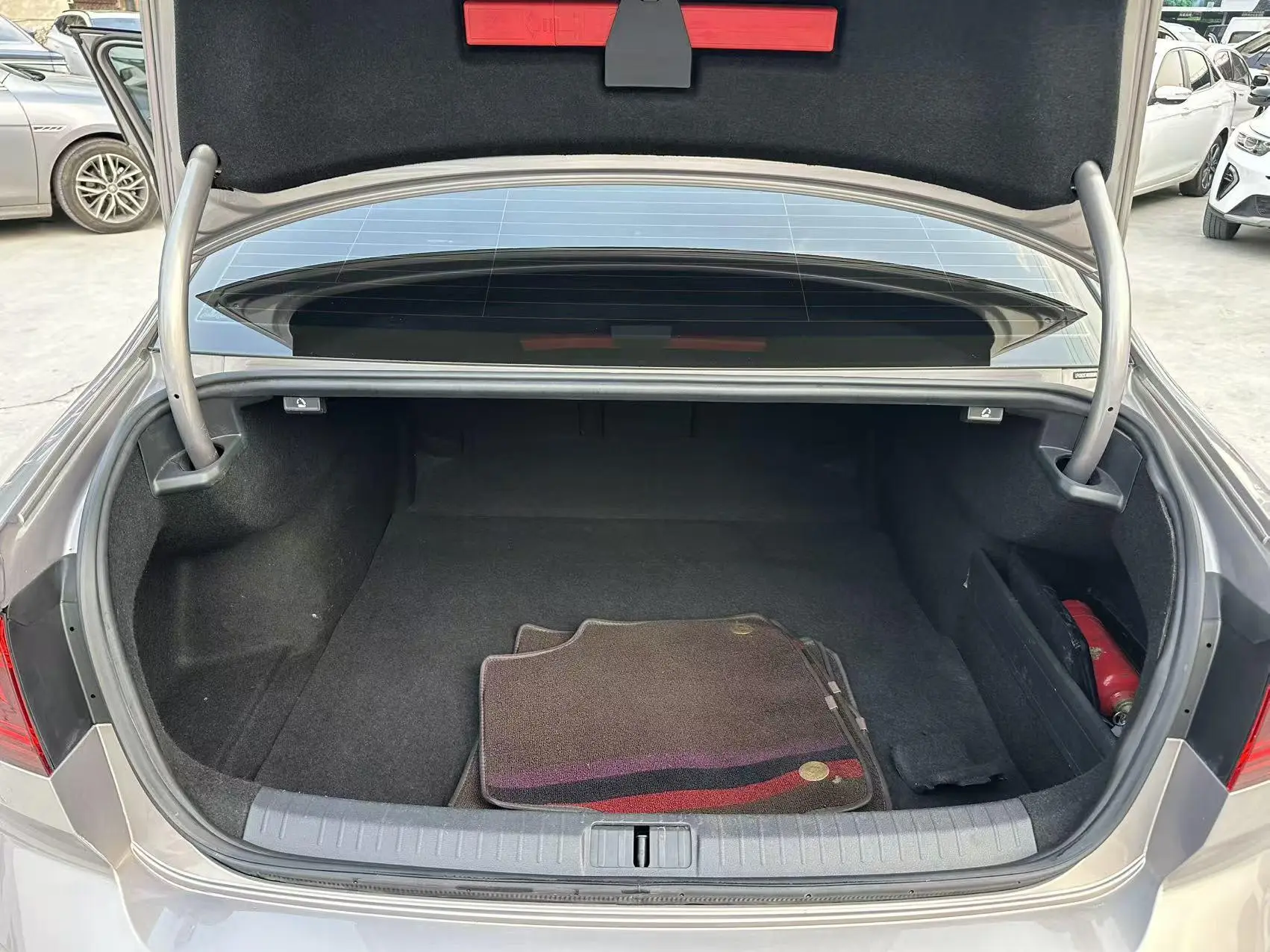 Volkswagen Magotan 330TSI DSG Luxury