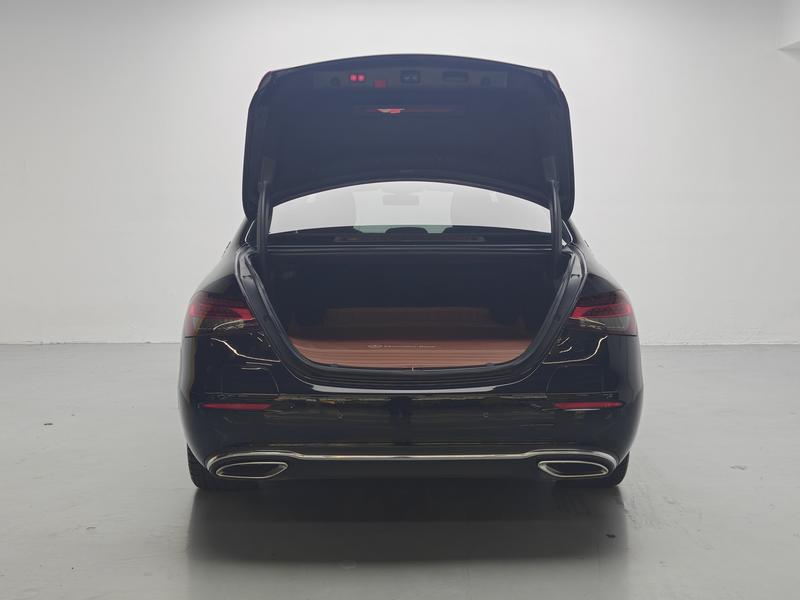 Mercedes-Benz Mercedes Benz E-Class PHEV 2022