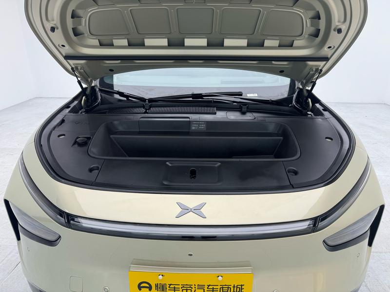 XPeng Xiaopeng G7 2025