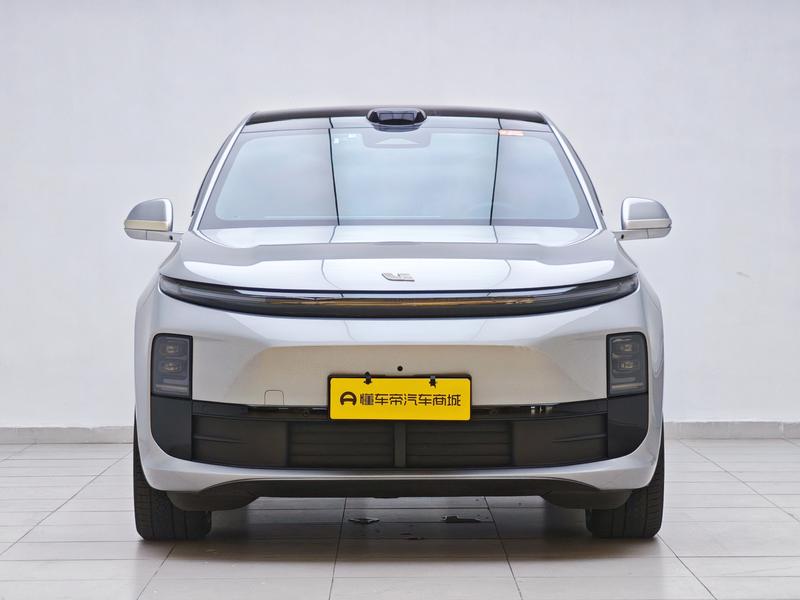 Li Auto Ideal L6 2024