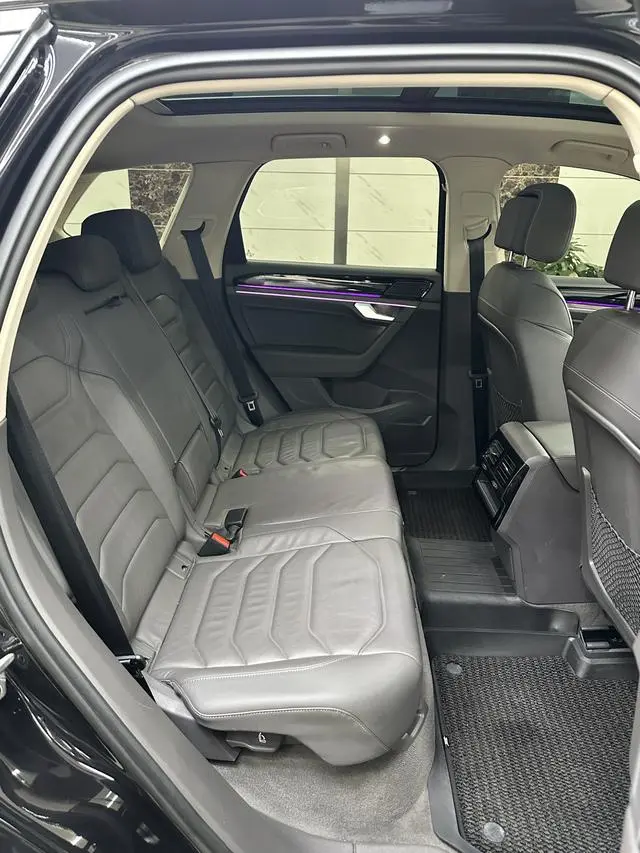 Volkswagen Touareg 2.0 TSI Ruiyi Edition Country VI