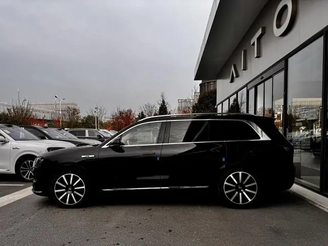 AITO Ask the world M9 Extended range Ultra six-seater version