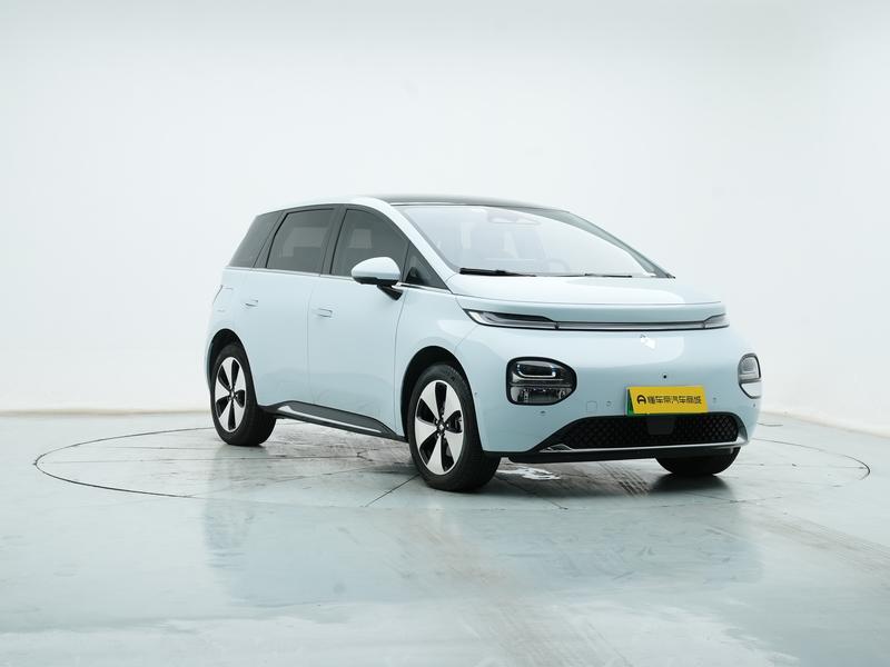 Baojun Yunduo 2023