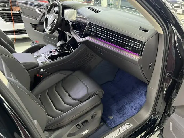 Volkswagen Touareg 3.0 TSI Sharp Edition