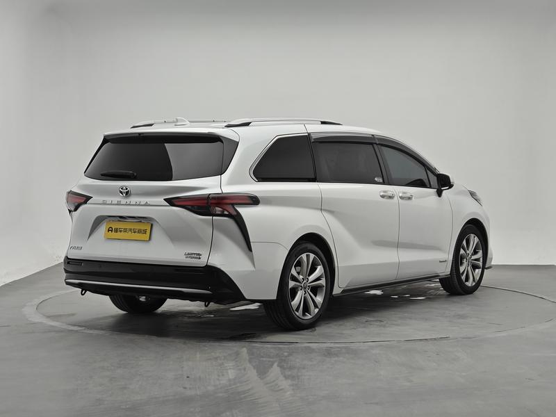 Toyota Sienna 2023