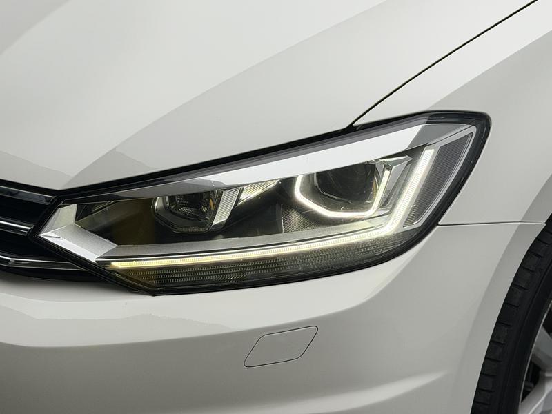 Volkswagen Touran L 2016