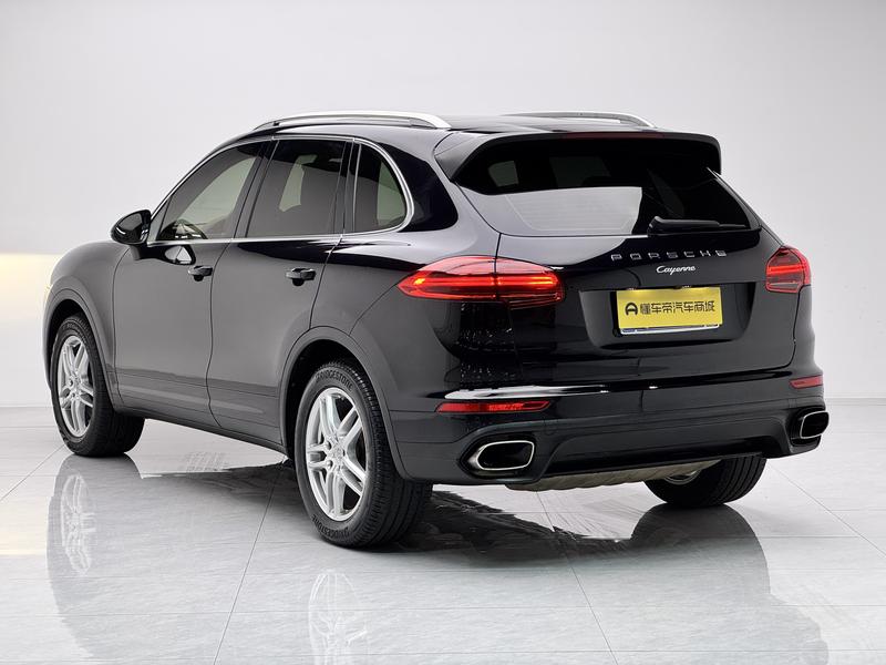 Porsche Cayenne 2015