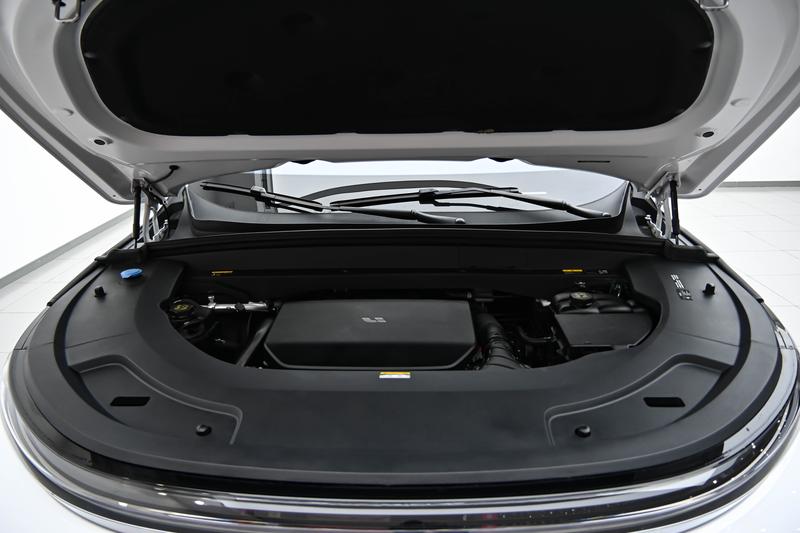 Li Auto Ideal L7 2024