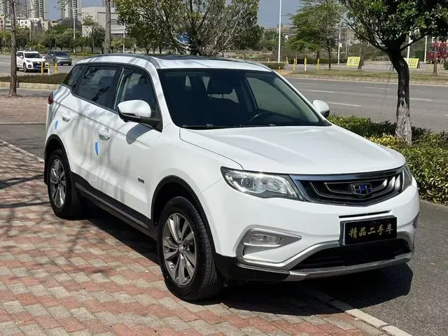 Geely Boyue 1.8TD automatic two-wheel drive smart 4G connected version