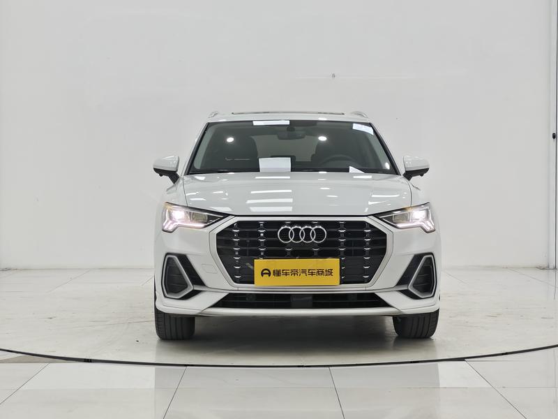 Audi Audi Q3 2022