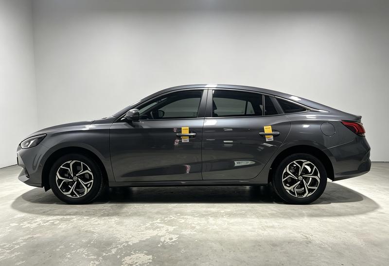 MG MG5 2023