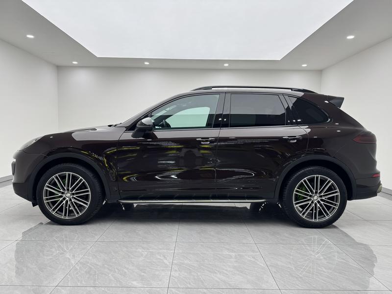 Porsche Cayenne 2016