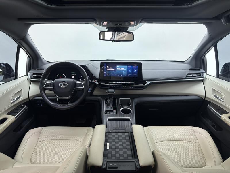 Toyota Sienna 2021