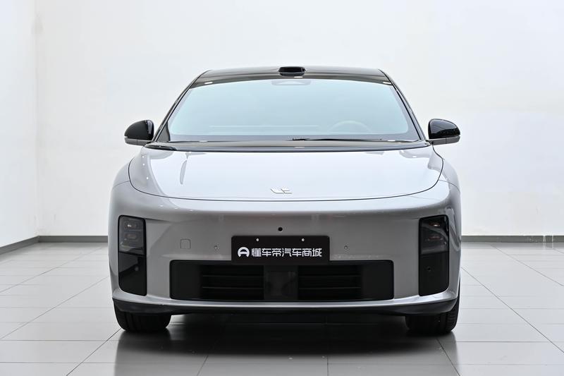 Li Auto Ideal i6 2025