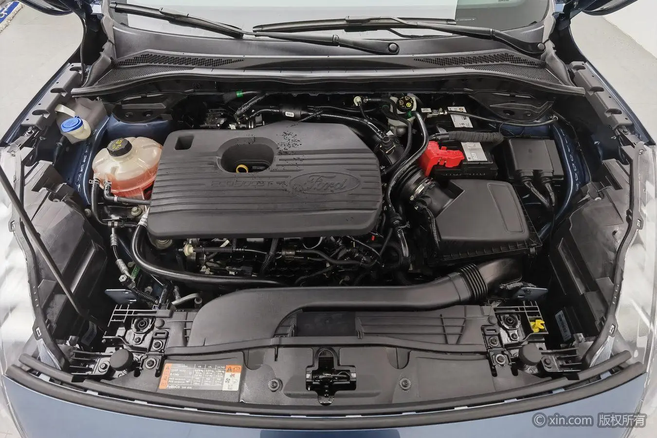 Ford Ruiji EcoBoost 245 two-wheel drive Yaoxiang model